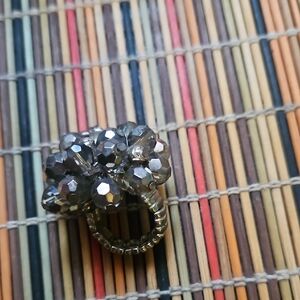 Elegant Silver Cluster Ring